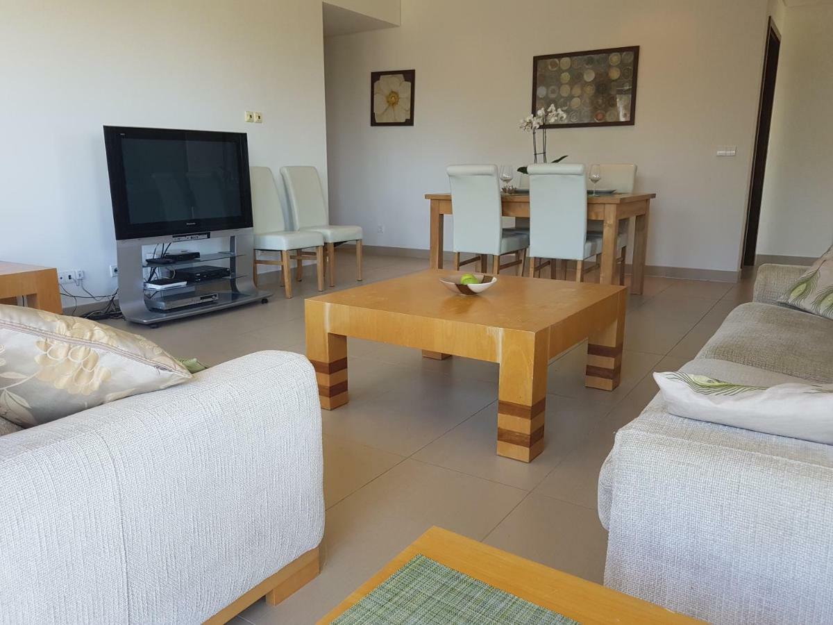 Cavalo Prеto Holiday Apartment 200M To The Beach Quarteira Exterior foto